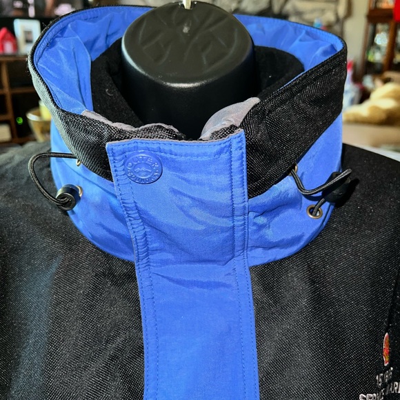 OuterBoundary 2 In 1 Winter Jacket - Picture 2 of 11